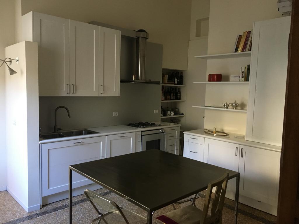 Antica Casa Zucchini B&B Болоня Екстериор снимка